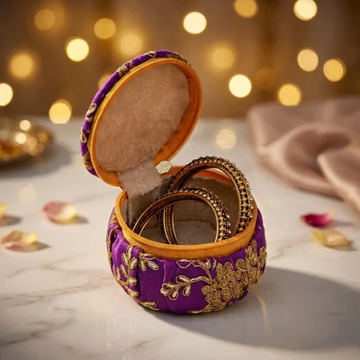 Seemantham/Valaikappu| Baby Shower return gifts · Theerga Sumangali set